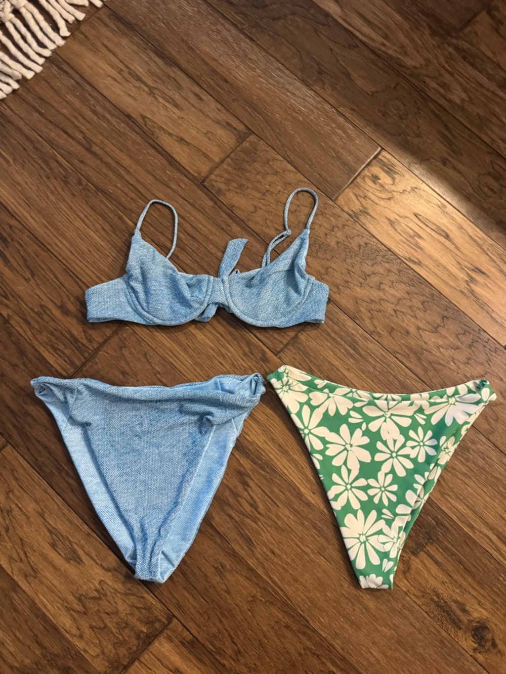 Set of 3 pieces of Skatie Swim